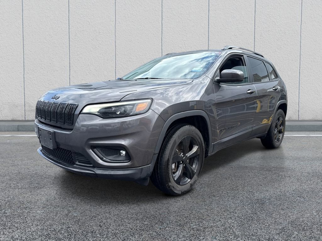 Used 2019 Jeep Cherokee Latitude Plus image 3