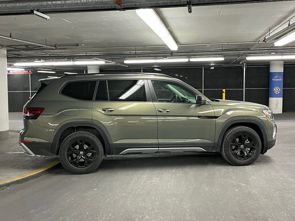 New 2026 Volkswagen Atlas Peak Edition AWD/4WD image 42
