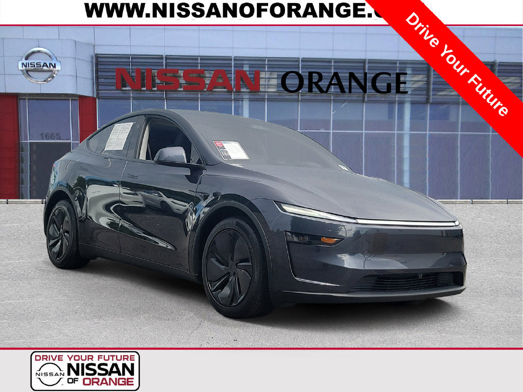 Used 2026 Tesla Model Y 2WD image 1