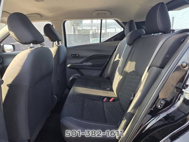 Used 2021 Nissan Kicks S FWD image 12