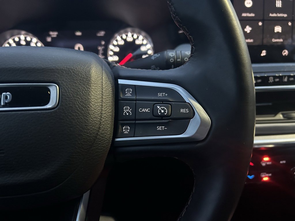 Used 2022 Jeep Compass Limited image 10