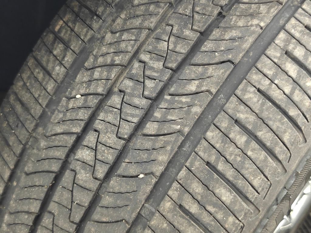 Used 2011 Lincoln MKZ Hybrid image 34