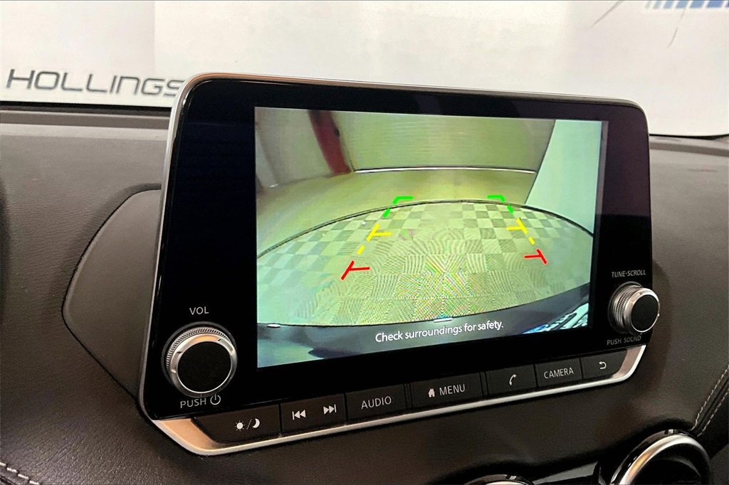 Used 2024 Nissan Sentra SV image 17