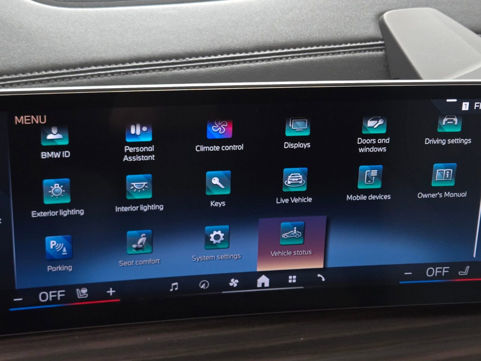 Used 2025 BMW X5 xDrive40i AWD/4WD image 29