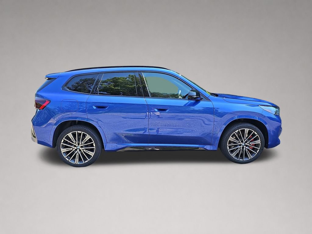 New 2026 BMW X1 xDrive28i w/ Technology Package AWD/4WD image 3