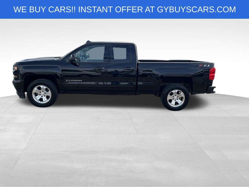 Used 2018 Chevrolet Silverado 1500 LT w/ All Star Edition AWD/4WD image 3