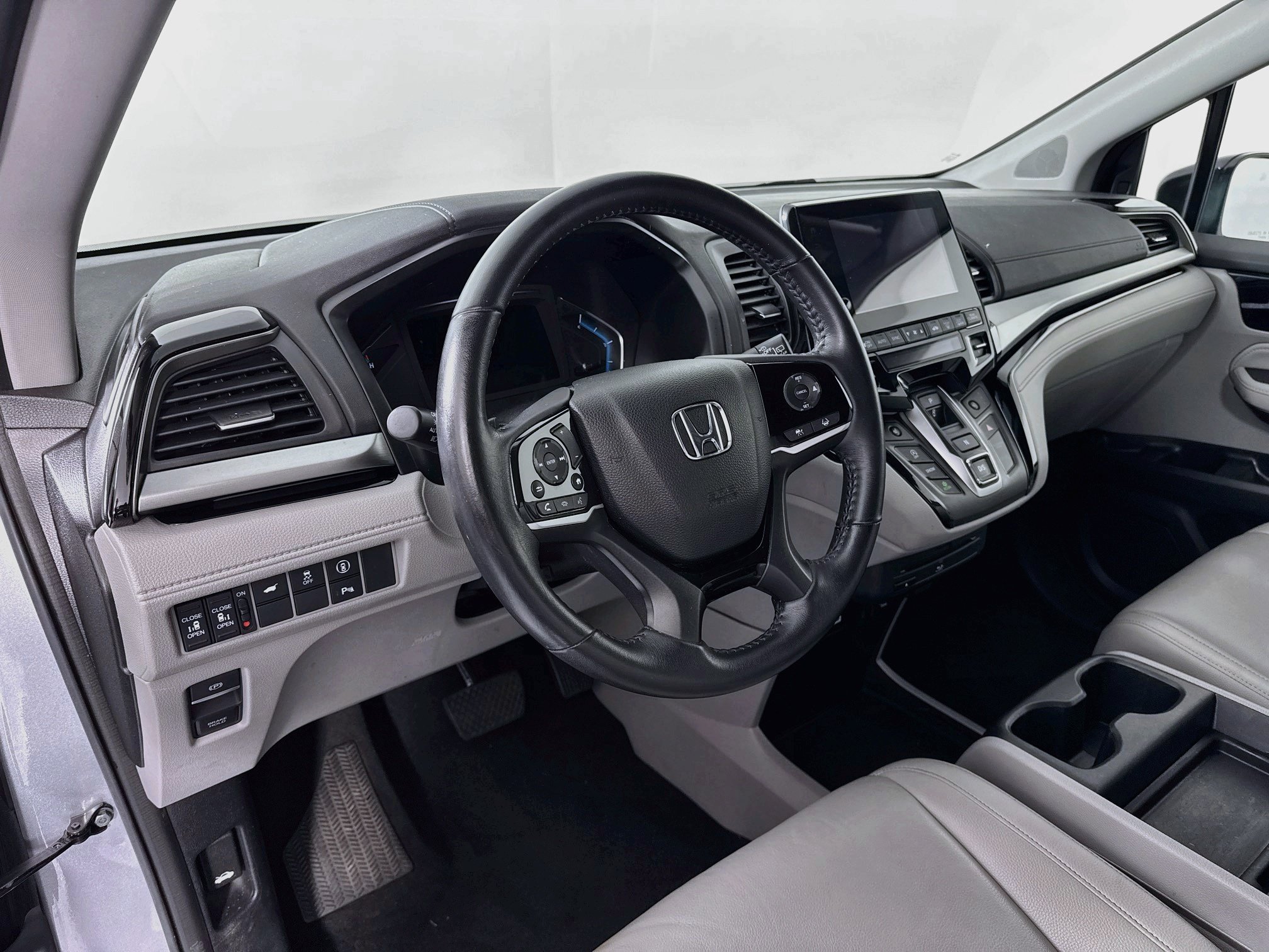 Certified 2023 Honda Odyssey Touring image 9