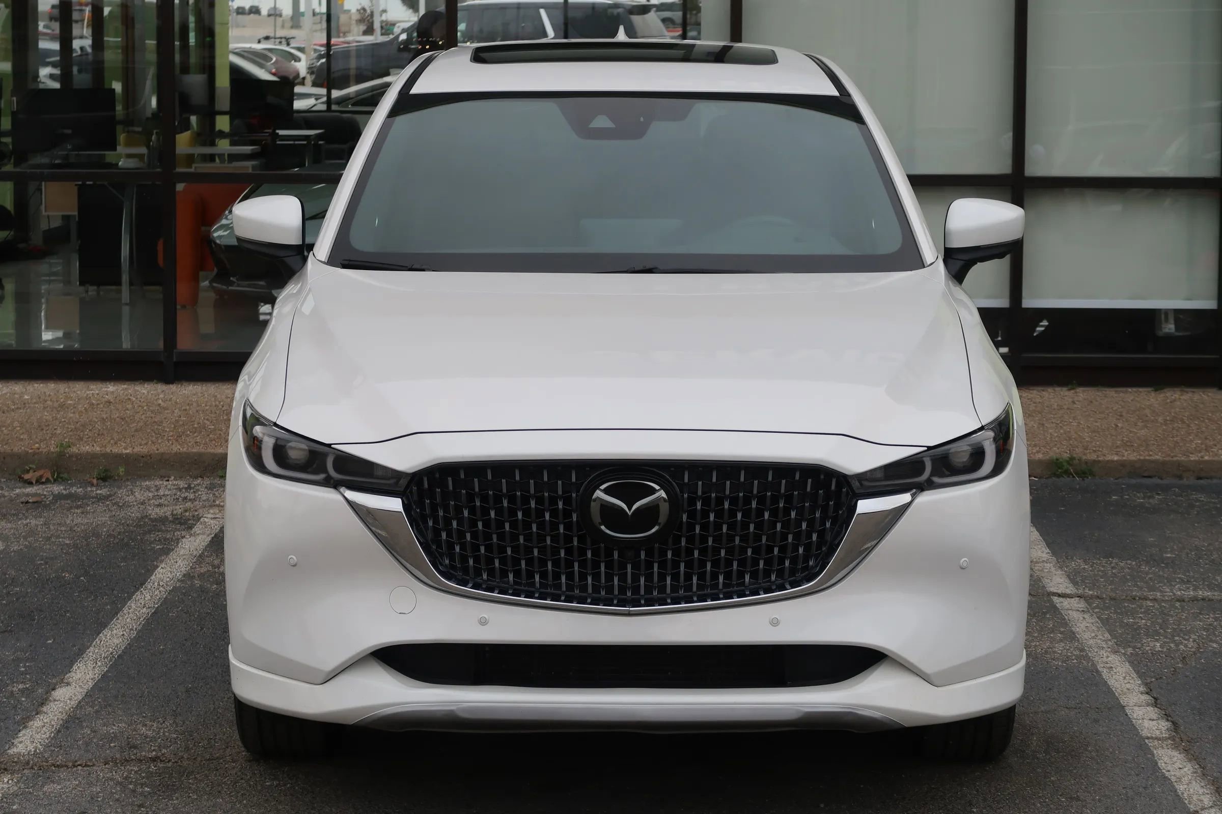 Used 2025 MAZDA CX-5 Signature image 4