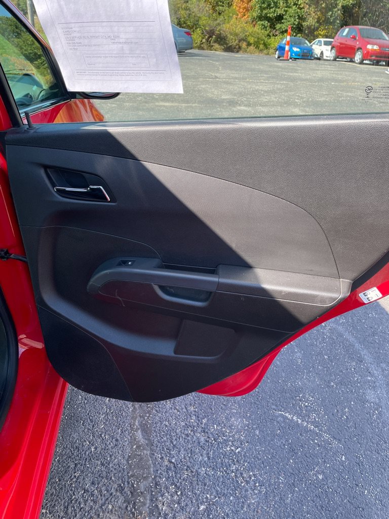 Used 2015 Chevrolet Sonic LTZ FWD image 19