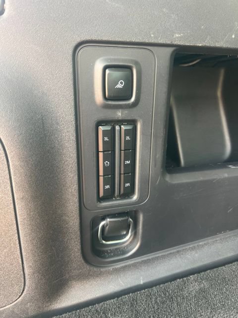 Used 2025 Ford Expedition Max Active AWD/4WD image 13