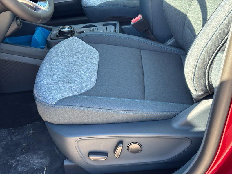 New 2026 Ford Maverick XLT w/ XLT Luxury Package FWD image 17