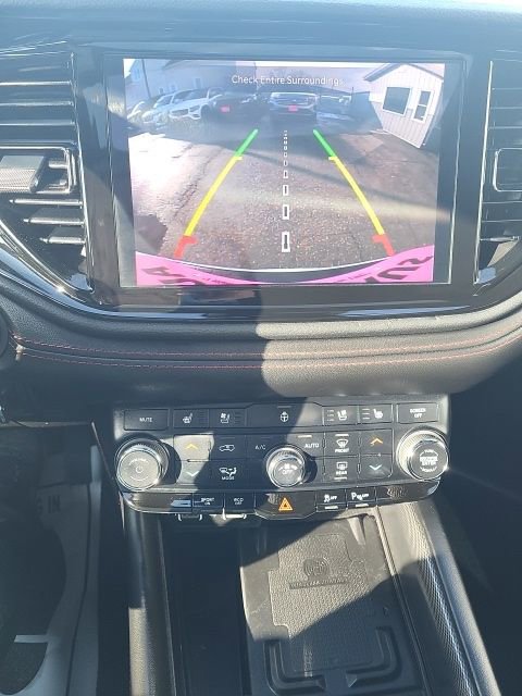 Used 2023 Dodge Durango R/T image 3