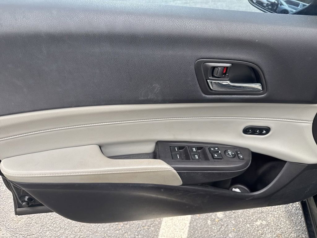 Used 2016 Acura ILX FWD image 6