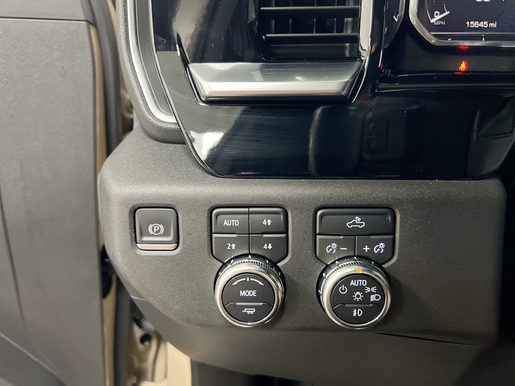 Used 2022 GMC Sierra 1500 Elevation AWD/4WD image 19