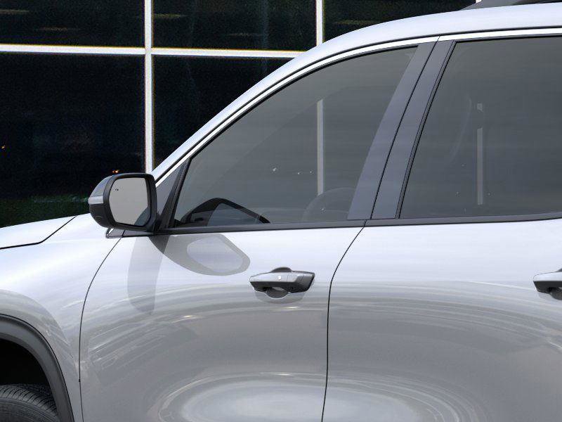 New 2026 Chevrolet Traverse LT image 12