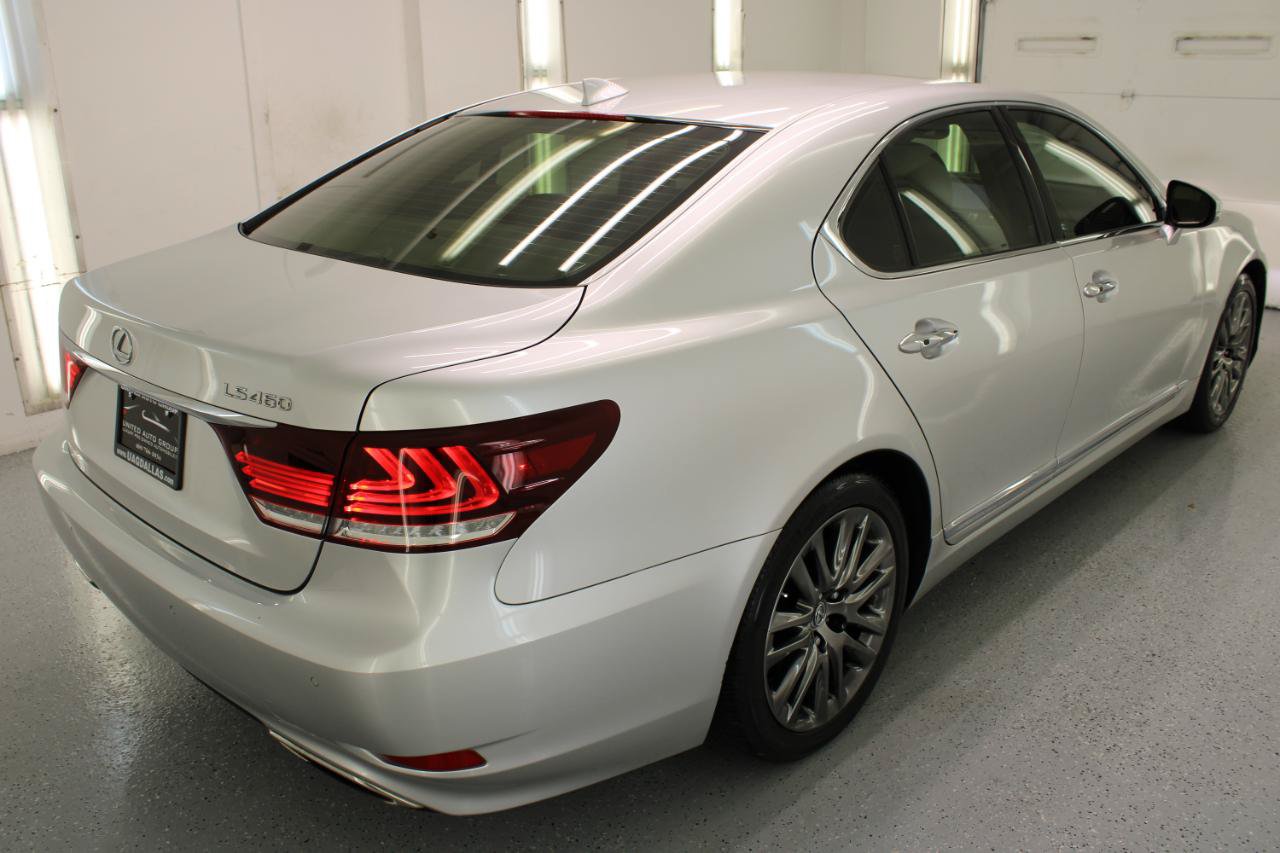 Used 2016 Lexus LS 460 w/ Comfort Package RWD image 10