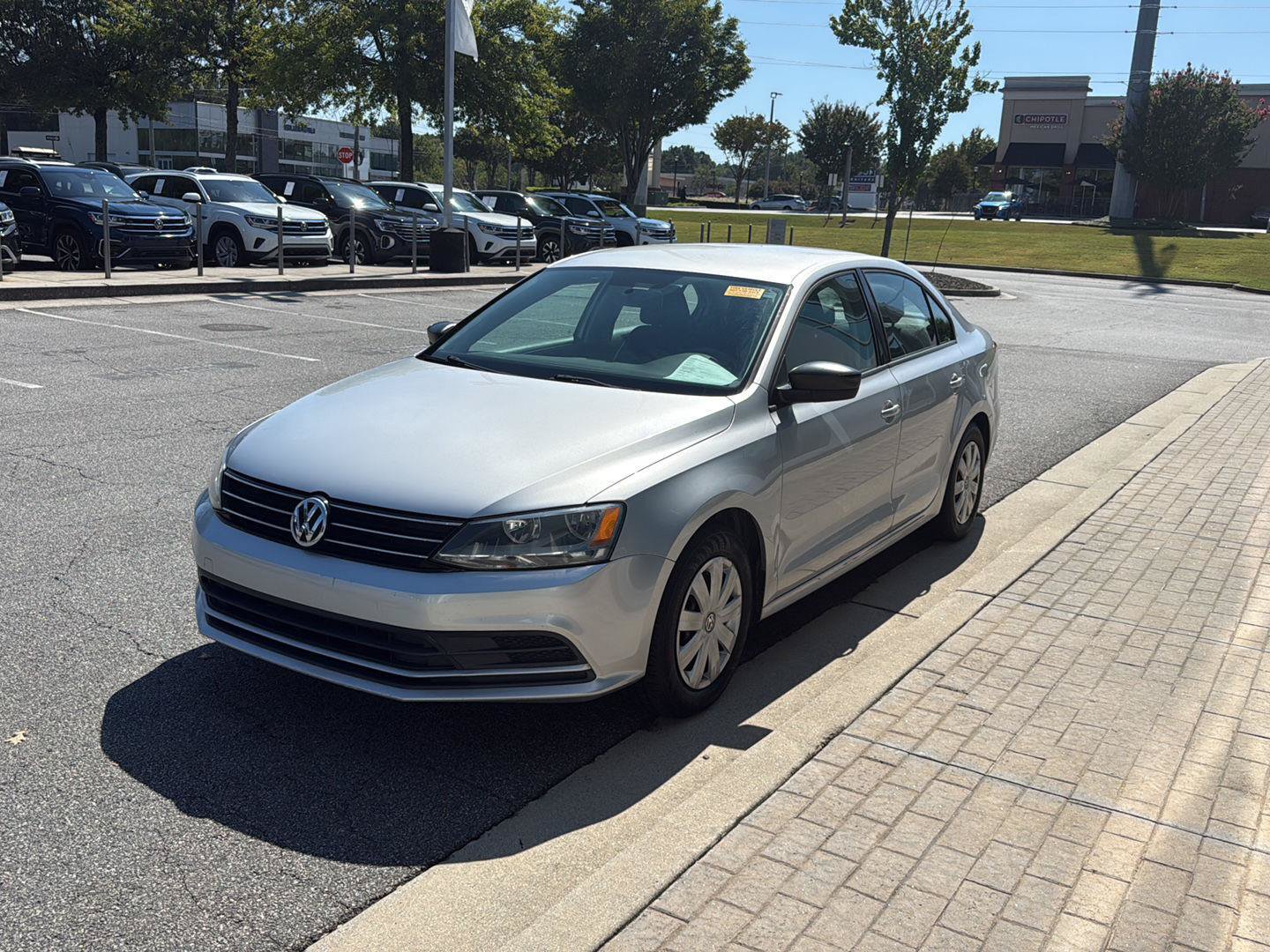 Used 2016 Volkswagen Jetta S FWD image 4