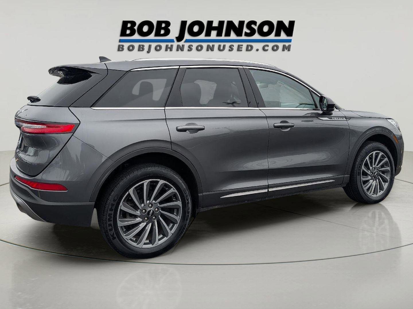 Used 2023 Lincoln Corsair Reserve image 2
