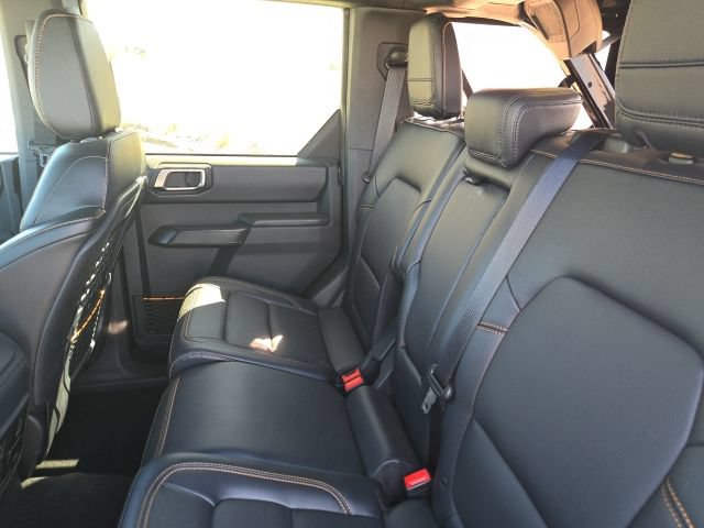 New 2024 Ford Bronco Badlands AWD/4WD image 29