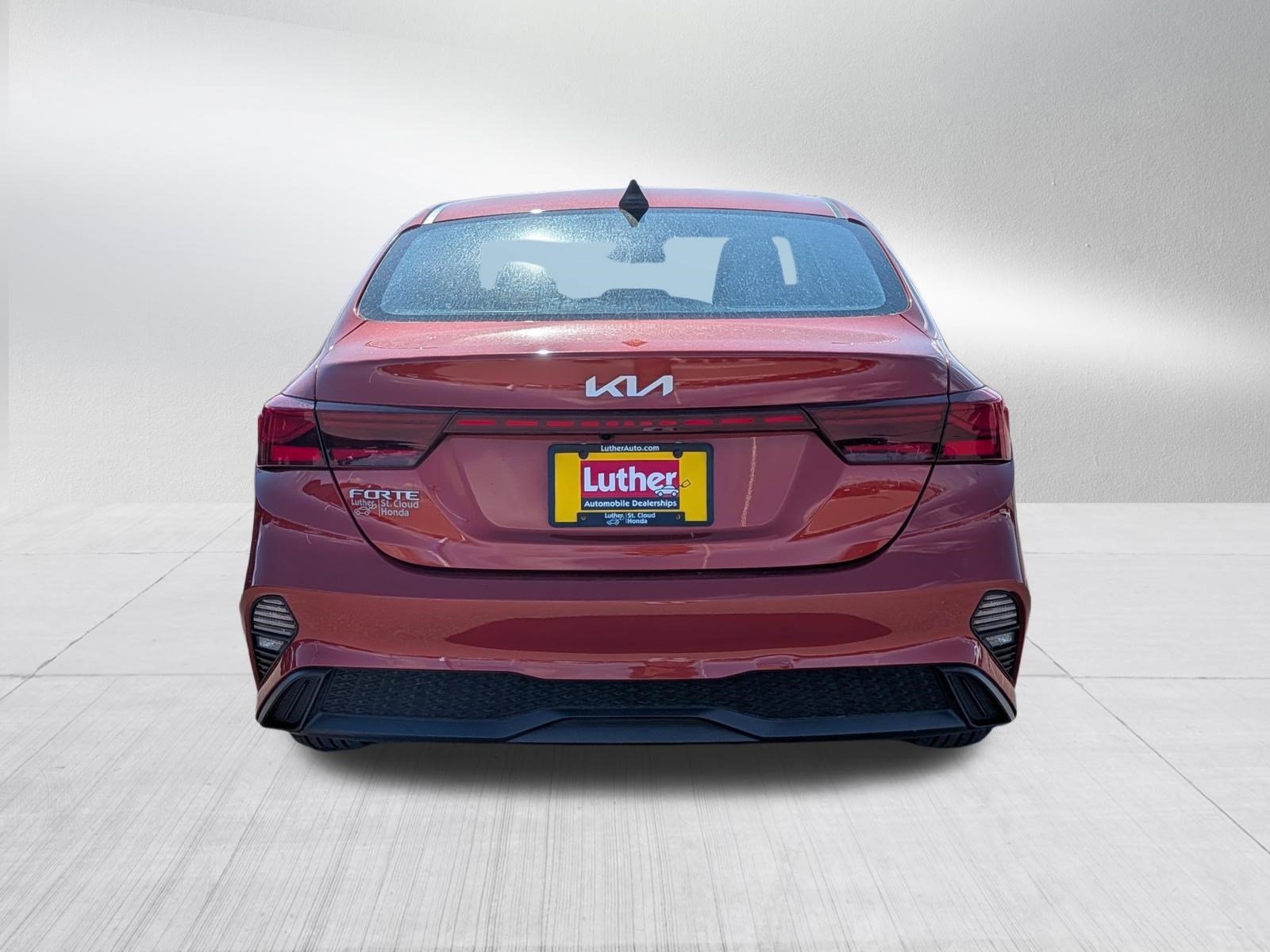 Used 2023 Kia Forte LXS FWD image 6