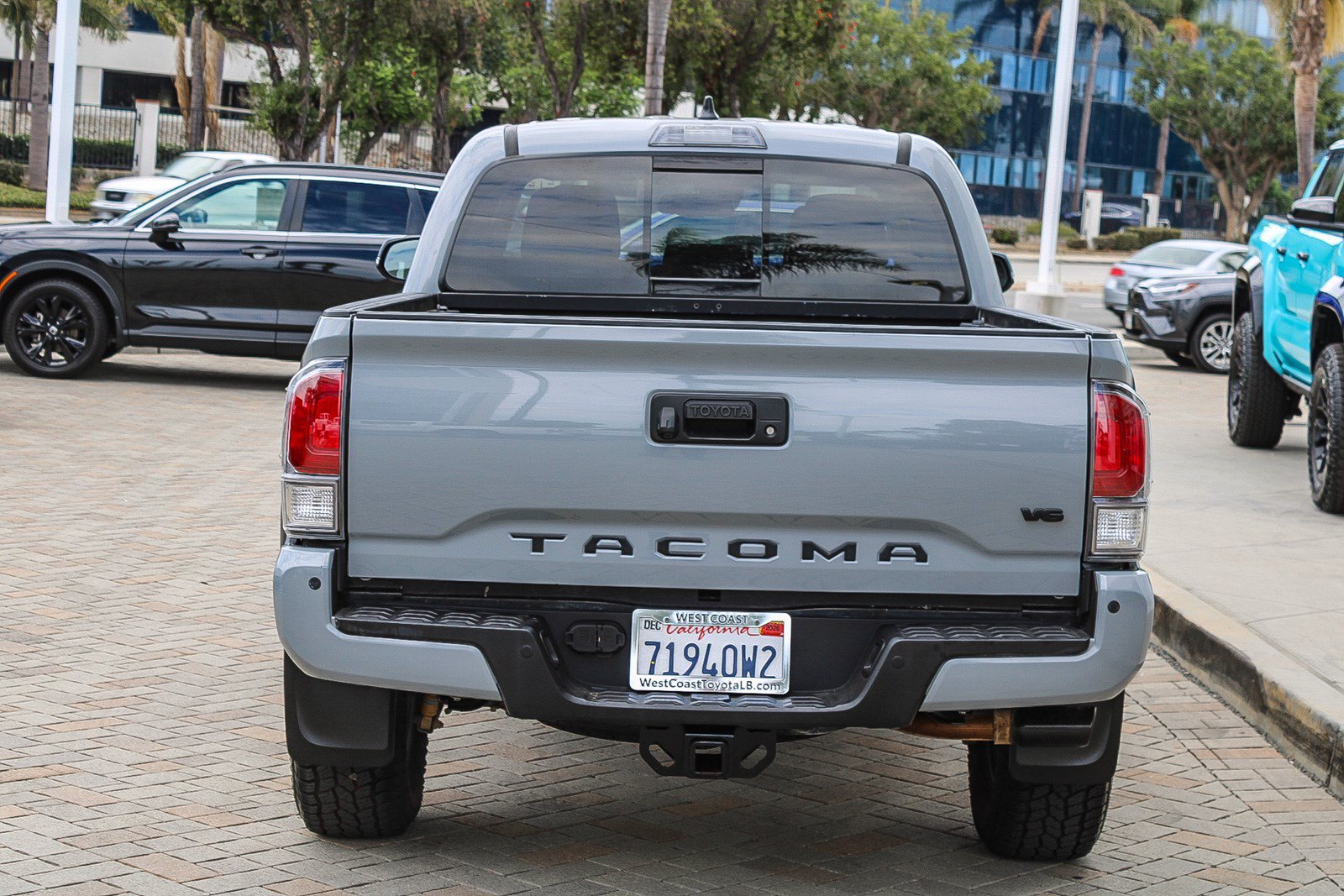 Certified 2020 Toyota Tacoma TRD Off-Road w/ Technology Package AWD/4WD image 8