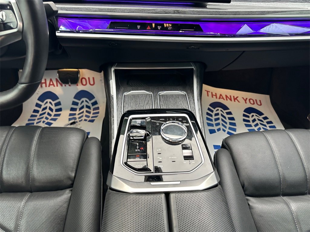 Used 2023 BMW 760i xDrive 760i xDrive w/ Executive Package image 11