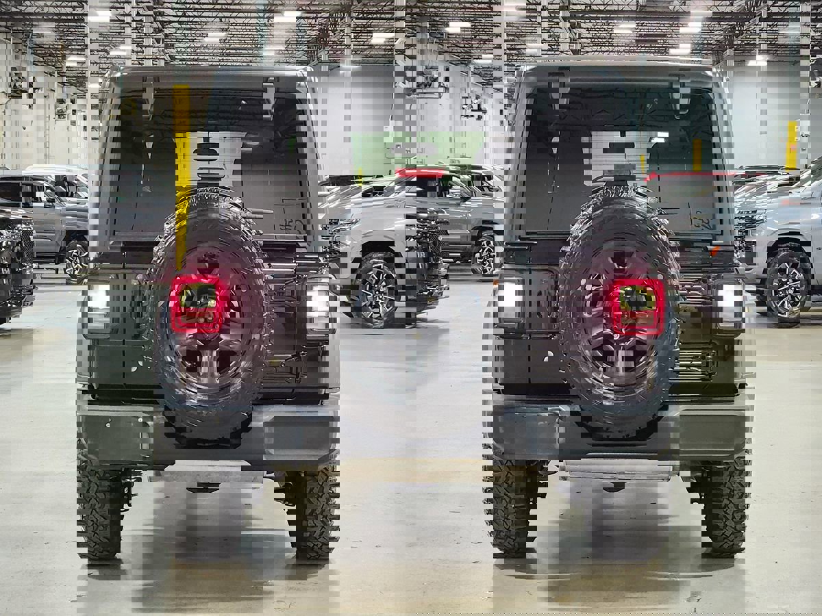 Used 2020 Jeep Wrangler Unlimited Sport image 10