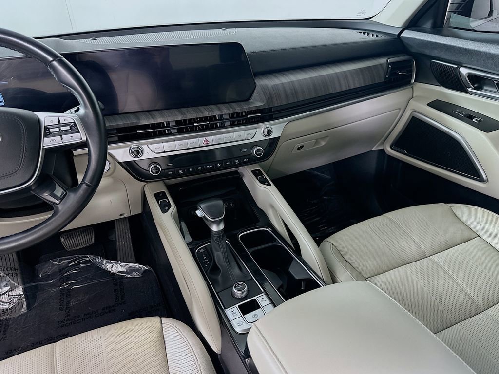 Used 2023 Kia Telluride EX w/ EX Captain's Chair Package image 20