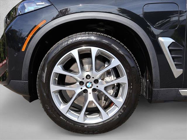 Used 2026 BMW X5 xDrive50e w/ Premium Package AWD/4WD image 29