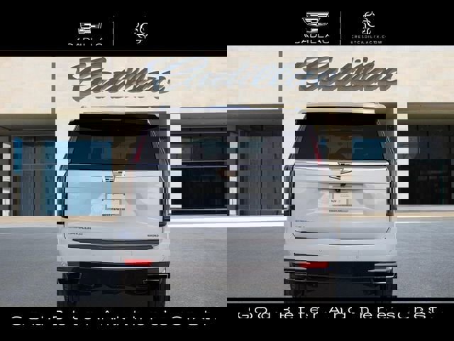 Used 2021 Cadillac Escalade Premium Luxury w/ Performance Package image 4