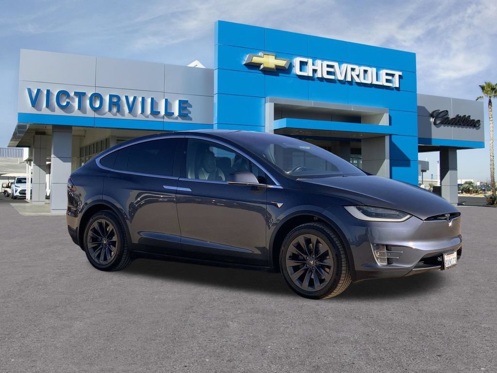 Used 2018 Tesla Model X 75D AWD/4WD image 3
