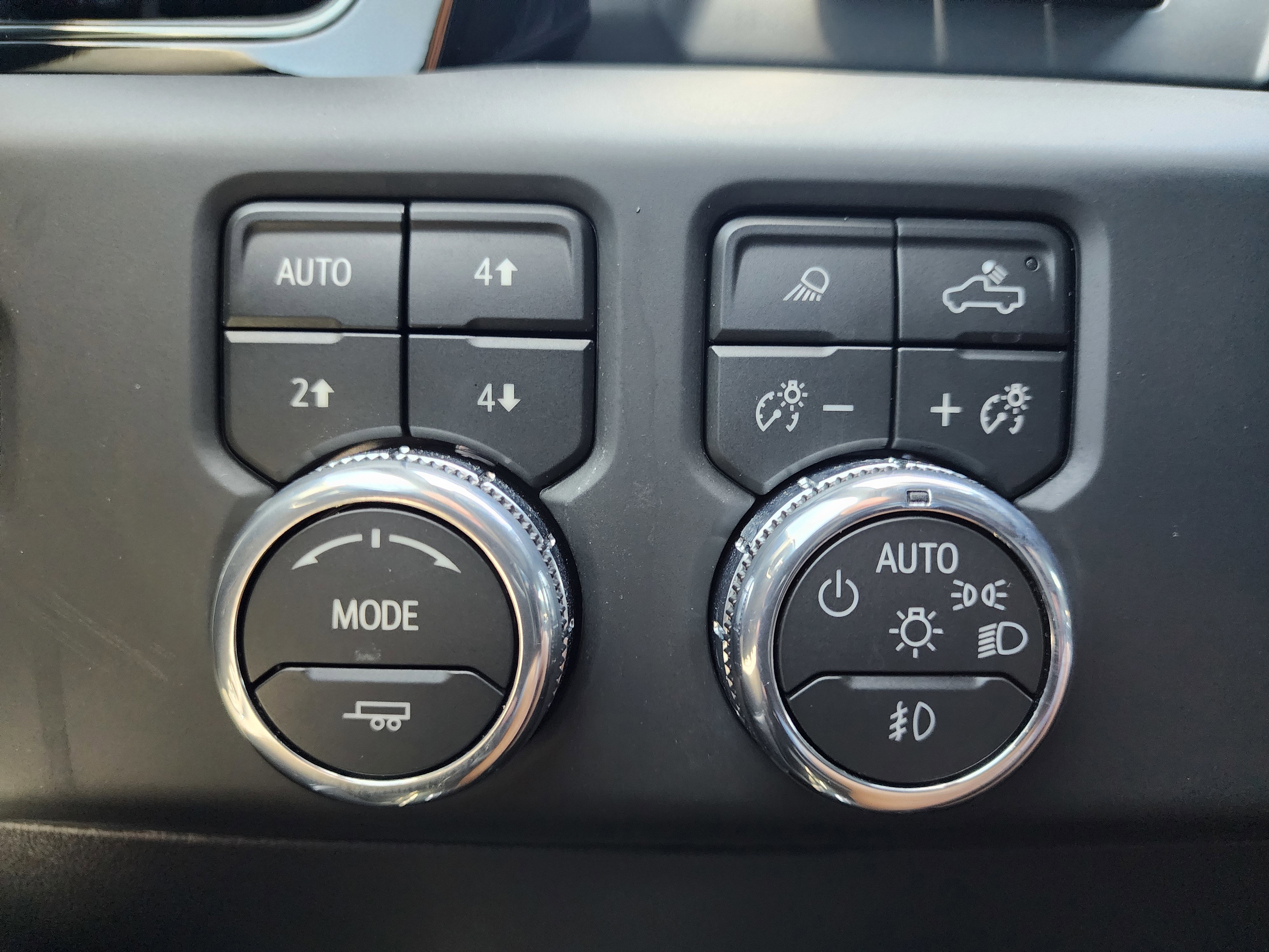Used 2026 GMC Sierra 1500 AT4X AWD/4WD image 32