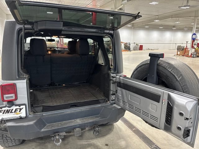 Used 2015 Jeep Wrangler Unlimited Sport w/ Quick Order Package 24S AWD/4WD image 10