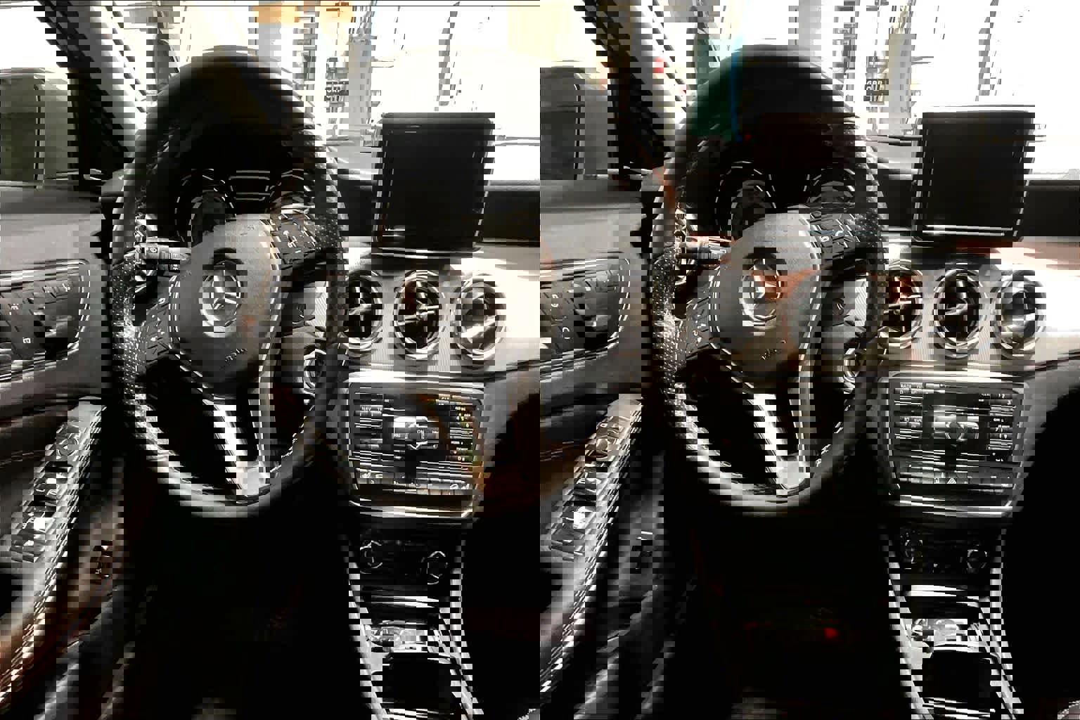 Used 2015 Mercedes-Benz GLA 250 4MATIC image 6