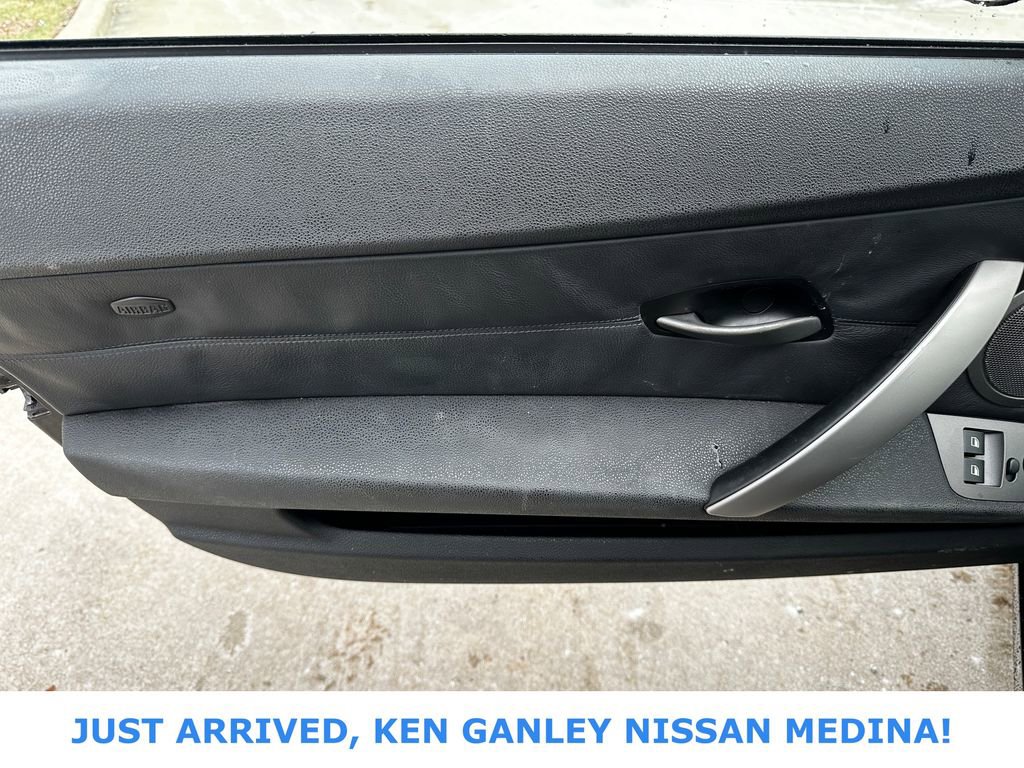 Used 2003 BMW Z4 3.0i image 17