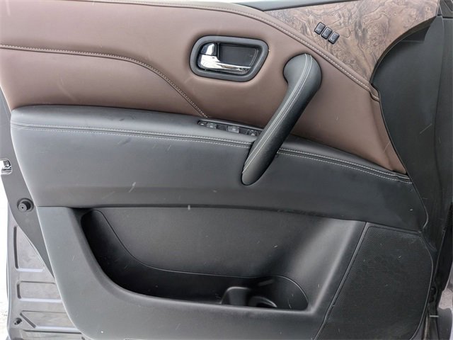 Used 2024 INFINITI QX80 Premium Select w/ Cargo Package image 15