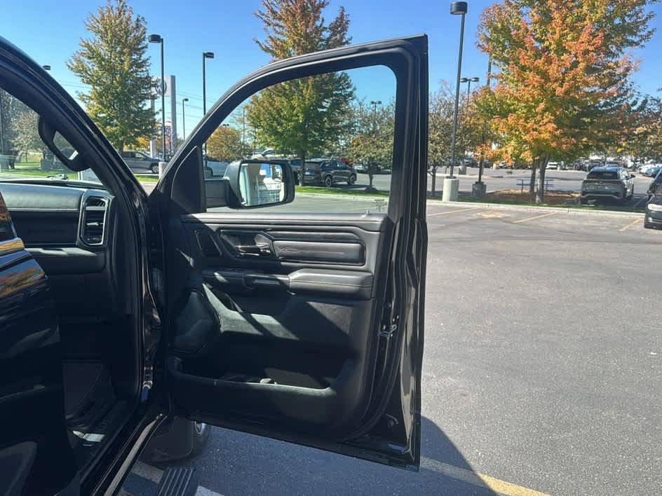 Used 2024 RAM 1500 Limited AWD/4WD image 29