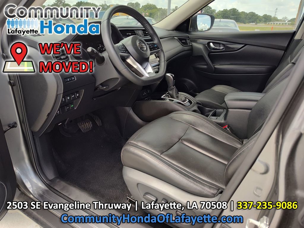 Used 2020 Nissan Rogue SL w/ Premium Package FWD image 2