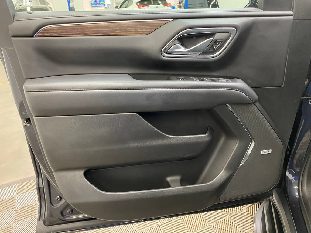 Used 2022 Chevrolet Tahoe High Country AWD/4WD image 31