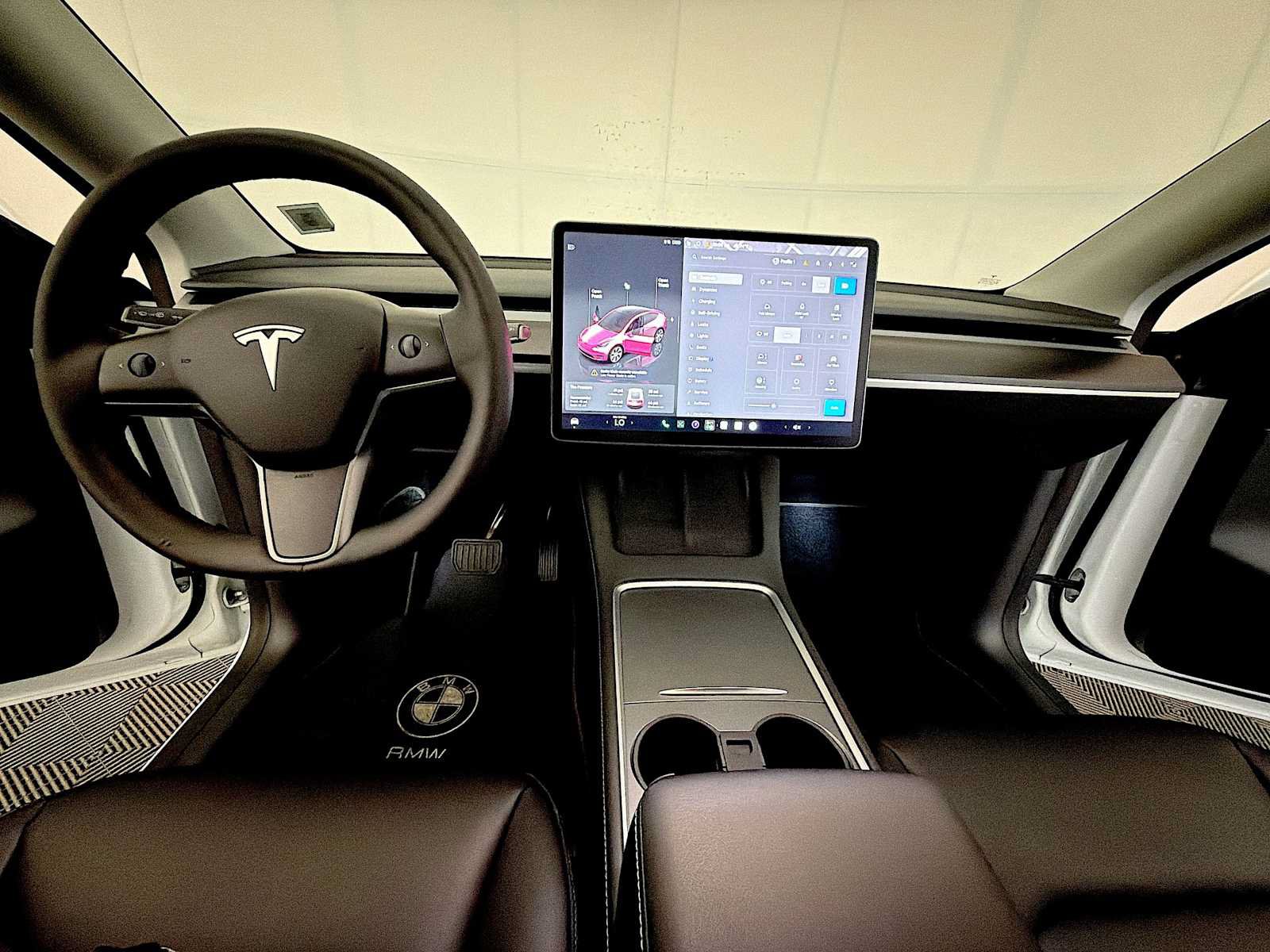 Used 2022 Tesla Model Y Long Range AWD/4WD image 14