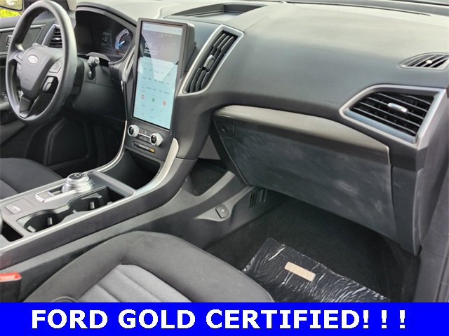 Used 2024 Ford Edge SE w/ Black Appearance Package image 14