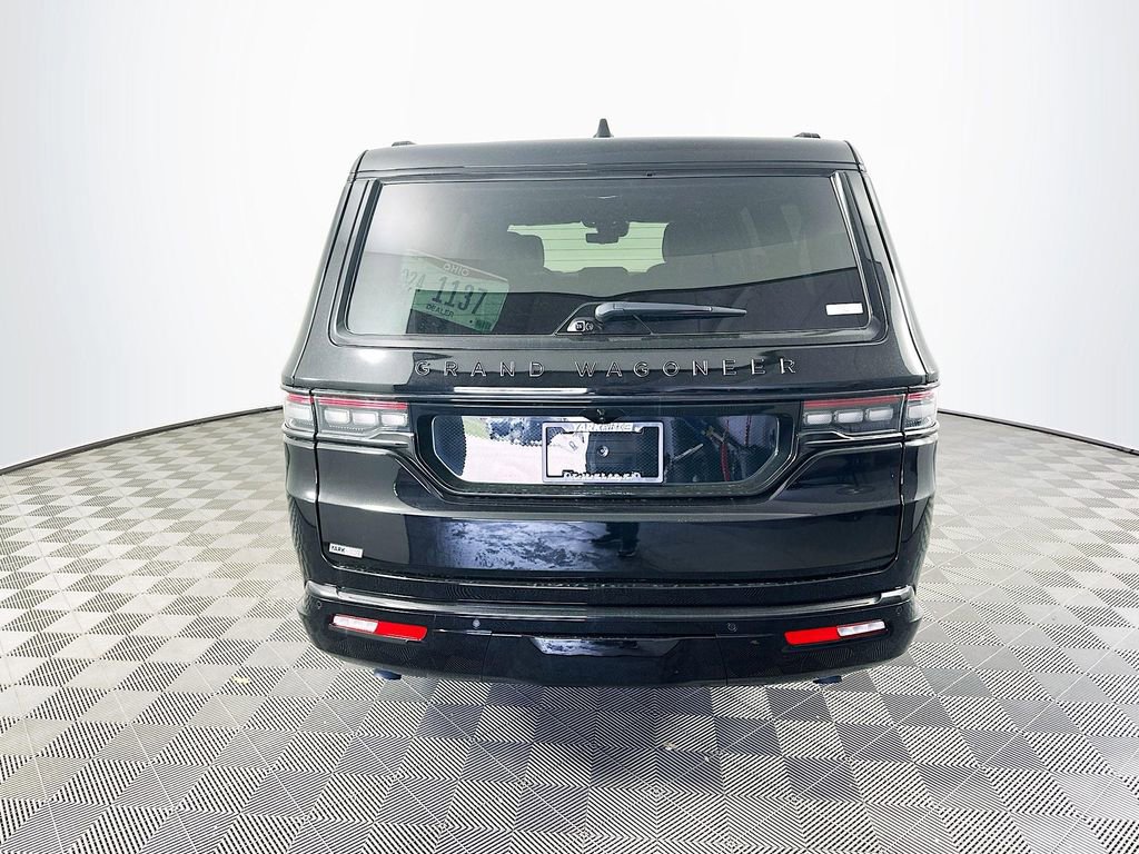 New 2025 Jeep Grand Wagoneer L Series II Obsidian w/ Quick Order Packagew 28T image 8