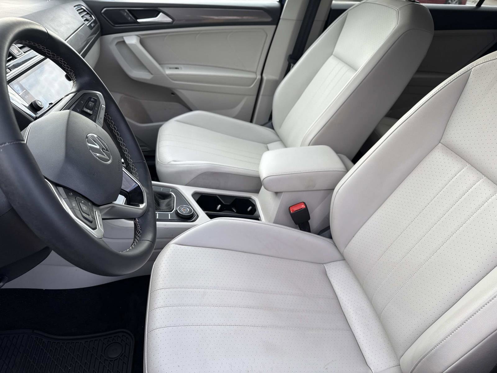 Certified 2022 Volkswagen Tiguan SE image 20