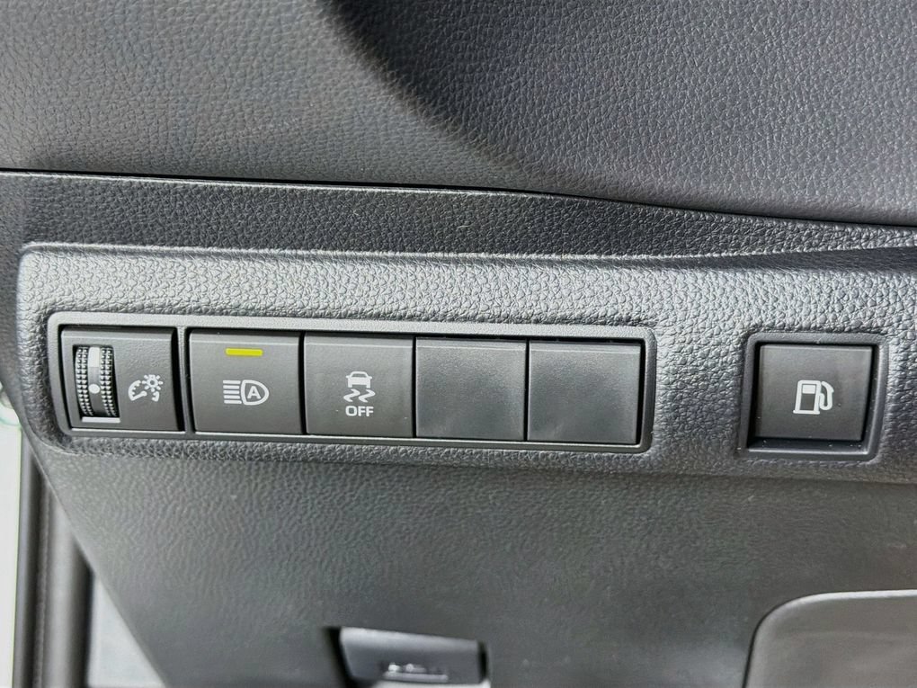 New 2026 Toyota Corolla SE w/ SE Premium Package FWD image 14