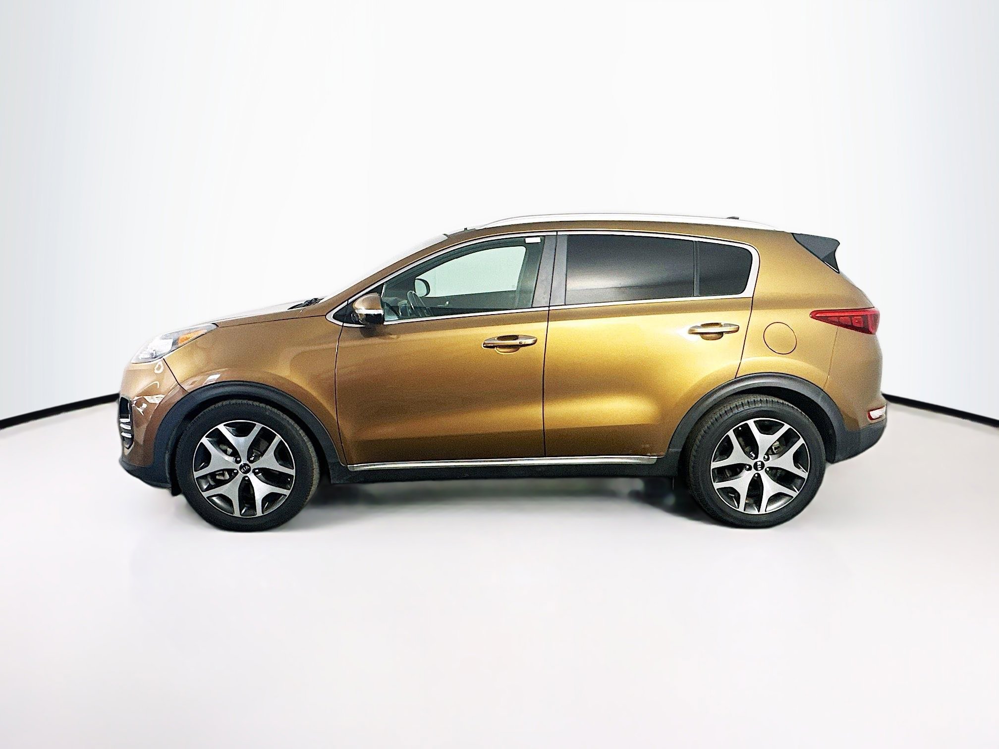 Used 2017 Kia Sportage SX image 4