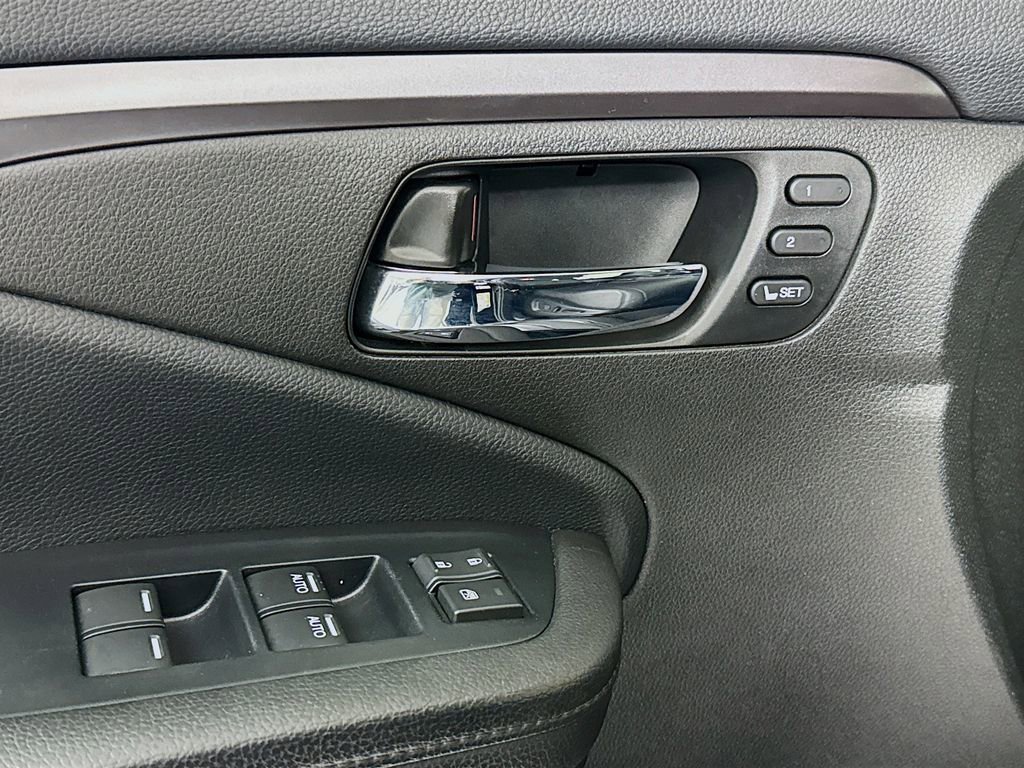 Used 2022 Honda Pilot Black Edition image 19