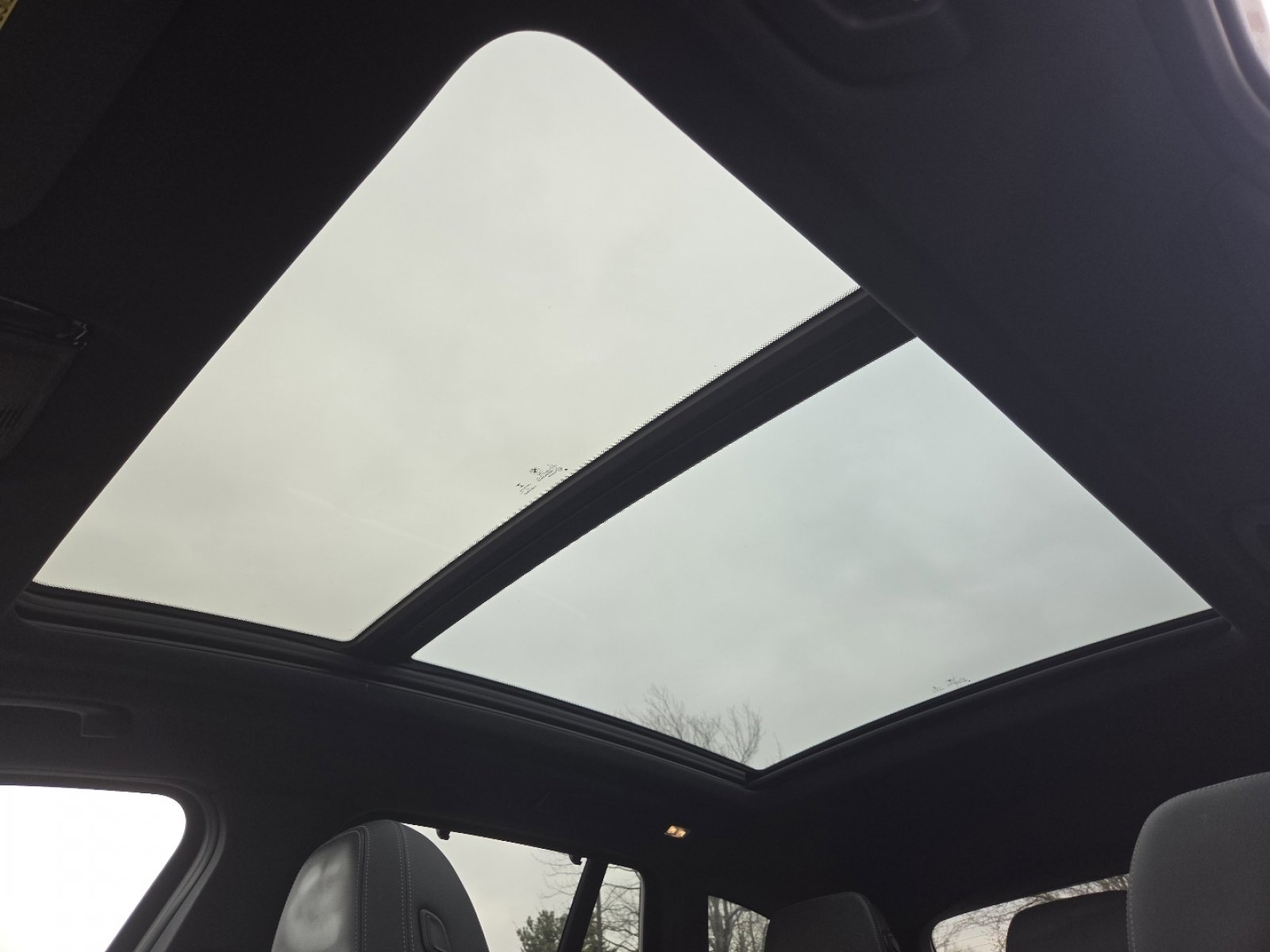 Used 2023 BMW X3 xDrive30i w/ Convenience Package image 3