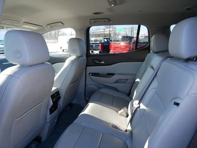 Used 2023 GMC Acadia SLT image 11