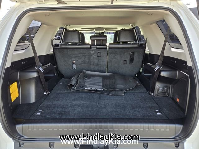 Used 2020 Toyota 4Runner Nightshade image 17