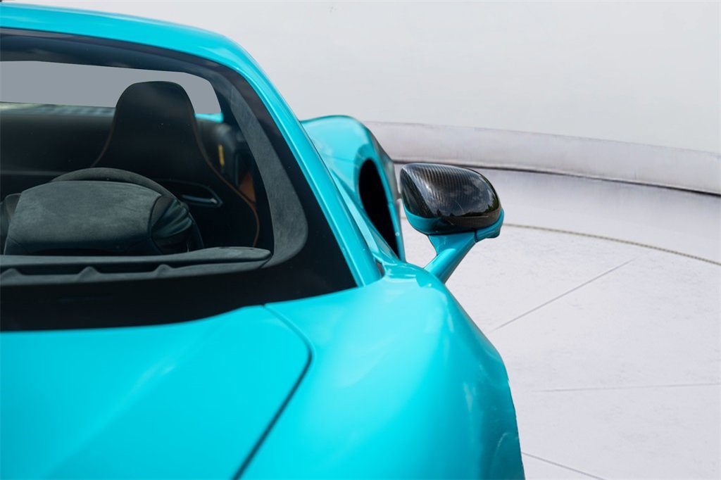 New 2025 McLaren Artura image 17